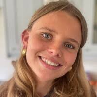 40+ "Flora Davies" profiles