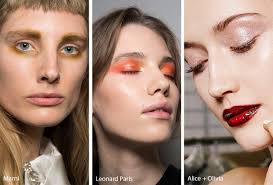 Fall Winter 2020 2021 Makeup Trends Runway Fall Makeup Looks Makeup Looks Winter Makeup Trends Fall Eye Makeup
