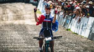 But when it comes to pauline ferrand prevot, standard doesn't cut it. Vtt Le Bonheur Arc En Ciel De Pauline Ferrand Prevot