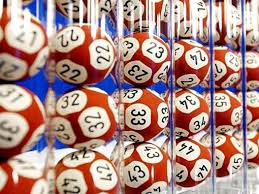Monopoli di stato ha diffuso da poco tutti i numeri che possono cambiare le vite di tanti giocatori. Estrazioni Lotto Superenalotto 10elotto Numeri Vincenti Del 4 Gennaio Liveunict
