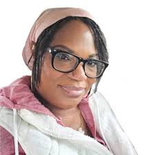 Loretta Pittman's Instagram, Twitter & Facebook