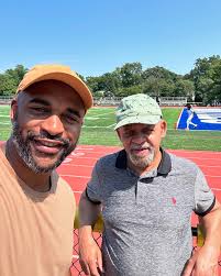 My name is David son of Jesse 🙌🏾 My journey of becoming a father at 21  years old is the beginning of my journey of knowing the love of the FATHER!  My