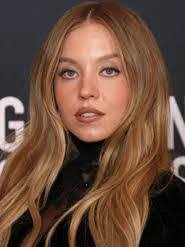 Madeline Blake's Instagram, Twitter & Facebook