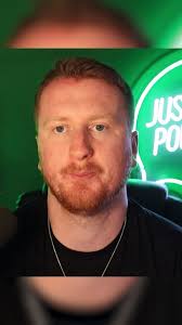 Alijah Vera-Tucker and Max Mitchell show off at practice #jets #nyj #nyjets  #newyorkjets #nfl #nflfootball #football #nflmemes #ganggreen #takeflight  #football #fyp