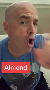Pronunciando bien. Hoy: ALMOND #english #español #learning #lipsync #risas  #laugh #Artober #fyp #foryoupage #music