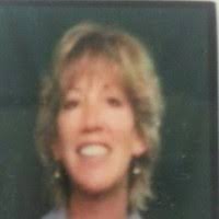 Shari Stump's Instagram, Twitter & Facebook