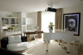 Travel Ten Top Ten Themed Luxury Hotel Suites Imagine A Suite Dedicated To John Lennon Hotel Suite Luxury Best Boutique Hotels Luxury Hotel
