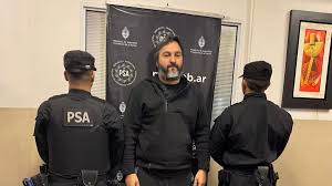 images?q=tbn:ANd9GcRst3nUhmZa9yuRYp74yBPRW43G-wq0pNorIg&s