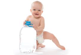 Even before you were pregnant, you likely felt the side effects of too much. When Can Babies Start Drinking Water How Much To Feed