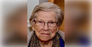 Jared Pinto's Instagram, Twitter & Facebook