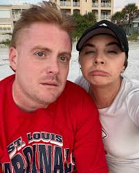 𝕁𝕒𝕪 𝕃𝕒𝕤𝕙𝕝𝕖𝕪 (@thegingeshow) • Instagram photos and videos