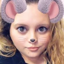 Kim Waldron's Instagram, Twitter & Facebook