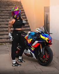 𝘋𝘢𝘯𝘪𝘦𝘭𝘢 𝘖𝘭𝘪𝘷𝘦𝘪𝘳𝘢 (Karma) (@karma_rider_) • Threads, Say more