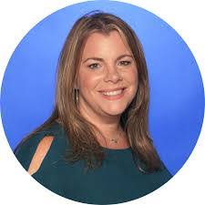 Suzette Waller's Instagram, Twitter & Facebook