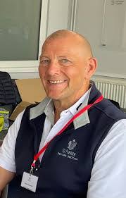 Steve Grinnell's Instagram, Twitter & Facebook