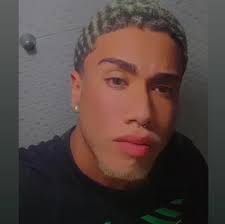 Filhos de Fé Março é o mês de Xangô Aganjú No Brasil, Aganju, ou Xangô  Aganjú é considerado uma "qualidade" de Xangô enquanto dono das leis e das  escritas e padroeiro dos