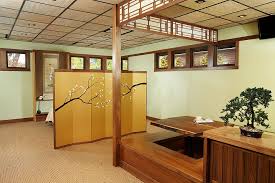 Sparseness of design serves flexibility, and it appeals to the japanese predilection for minimalism. Serene And Practical 40 Asian Style Dining Rooms