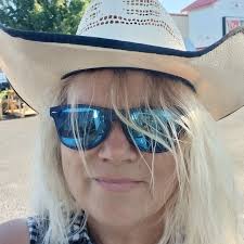 Farrier near Dewey/Mayer AZ?