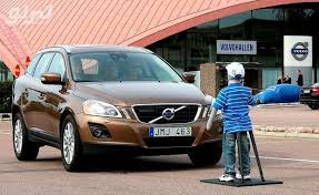 فيديو وصور لأكثر 5 سيارات مناسبة لاختبار تصادم المشاة موقع تيربو العرب suv car suv car