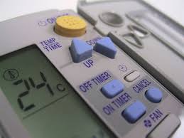 يسعى الكثير ممن اقتنوا جهاز المكيف مؤخرًا ولم يكن لديهم أي فكرة عن طريقة عمل الريموت كونترول الخاص به للحصول على شرح علامات ريموت المكيف، وها هي المعلومت التي تسعوا. ÙƒÙŠÙÙŠØ© Ø¶Ø¨Ø· Ø±ÙŠÙ…ÙˆØª Ø§Ù„Ù…ÙƒÙŠÙ ÙˆØ§Ù„ØªØ­ÙƒÙ… Ø¨Ù‡ Ø¨Ø·Ø±ÙŠÙ‚Ø© ØµØ­ÙŠØ­Ø© 100 ÙƒÙ…Ø§Ø´Ø©