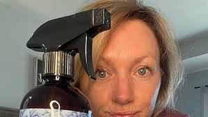 Mahogany Teakwood Abbey & Sullivan Aroma Mist Best Sale Dog Bed Deodorizer