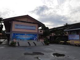 Sekolah jenis kebangsaan (t) ladang highlands atau nama ringkasnya sjk (t) ladang highlands, merupakan sebuah sekolah jenis kebangsaan yang terletak di persiaran batu nilam 2, bandar bukit tinggi 2, klang, selangor. Sekolah Kebangsaan Taman Klang Jaya