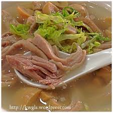 Dice the toast and pork ham. Some Spicy Soup To Heat Up Your Stomach Chinese Hog Maw Soup Guai Shu Shu