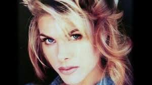 People Magazine Investigates: Crimes of Fashion: Season 1, Episode 2