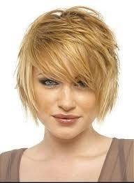 Coupe Au Carre Destructure Styles De Coiffures Modele Coiffure Cheveux