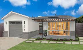 Tying in your exterior walls with the color of your roof is necessary if you want to avoid a fractured or awkward appearance. Gray Paint For The Exterior That Looks Best Warm Gray