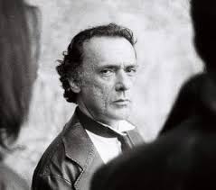 Todos los Monstruos hace donación a la familia de PTT Lizardo