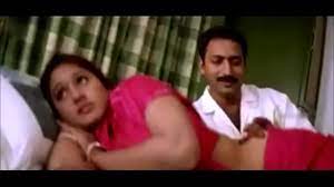 indian mallu girl showing boobs aunty cleavage chut ungli pussy bhabhi  cleavage boobs big - XNXX.COM
