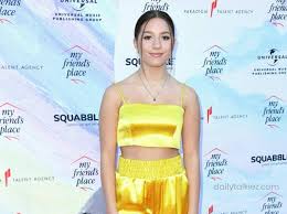 The dance prodigy has been in a relationship with future social media star jack kelly. Mackenzie Ziegler Net Worth 2020 Kenzie Income Biography