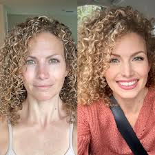 Had my witchy hair done I love the sliver in it.