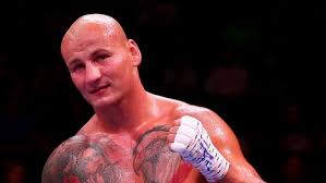 Artur szpila szpilka urodził się 12 kwietnia 1989 r. Artur Szpilka Boec Com
