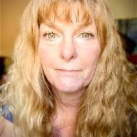 Juliette Jauregui's Instagram, Twitter & Facebook