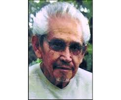 Lori Maes's Instagram, Twitter & Facebook