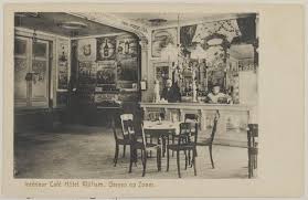 digitaal binnenkijken bij oude bergse cafes hier kwamen mensen vroeger cola light koffiezakken vrijwilligers