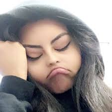 Daisy Ayon (@queen_daaisy)