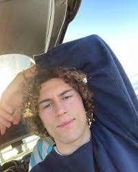 Sammy Rash's Instagram, Twitter & Facebook