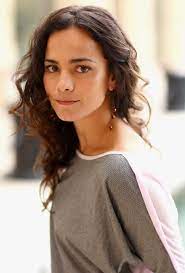 alice braga elysium queen of the south beautiful actresses actresses