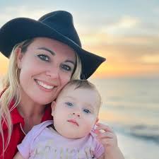 Italian food trays for Christmas Eve near 75th and Manatee?