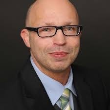 Sandra Rund's Instagram, Twitter & Facebook