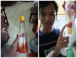 Explore the latest videos from hashtags: Praktis Ini Cara Tuang Sisa Saus Botolan Pakai Kantong Kresek