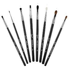 Brochas De Maquillaje Mac Para Que Sirve Cada Una Que Brochas Usar Para Los Ojos Ojos Maquillaje De Ojos Maquillaje Informal