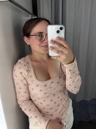 Diese Nachricht ist für dich ausgewählt Hey, du. Ich möchte nicht unsere  beiden Zeit verschwenden, also nur eine kurze Frage.. Können wir Freunde  sein?? Usa