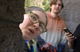 Mission Viejo expands its geocaching tour, which already has people  searching