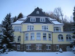 Retirement & assisted living facility near haus nadler. Haus Zum Verkauf 51643 Gummersbach Mapio Net