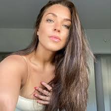 Michelle Sulak's Instagram, Twitter & Facebook