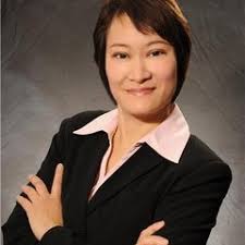 Phyllis Au's Instagram, Twitter & Facebook